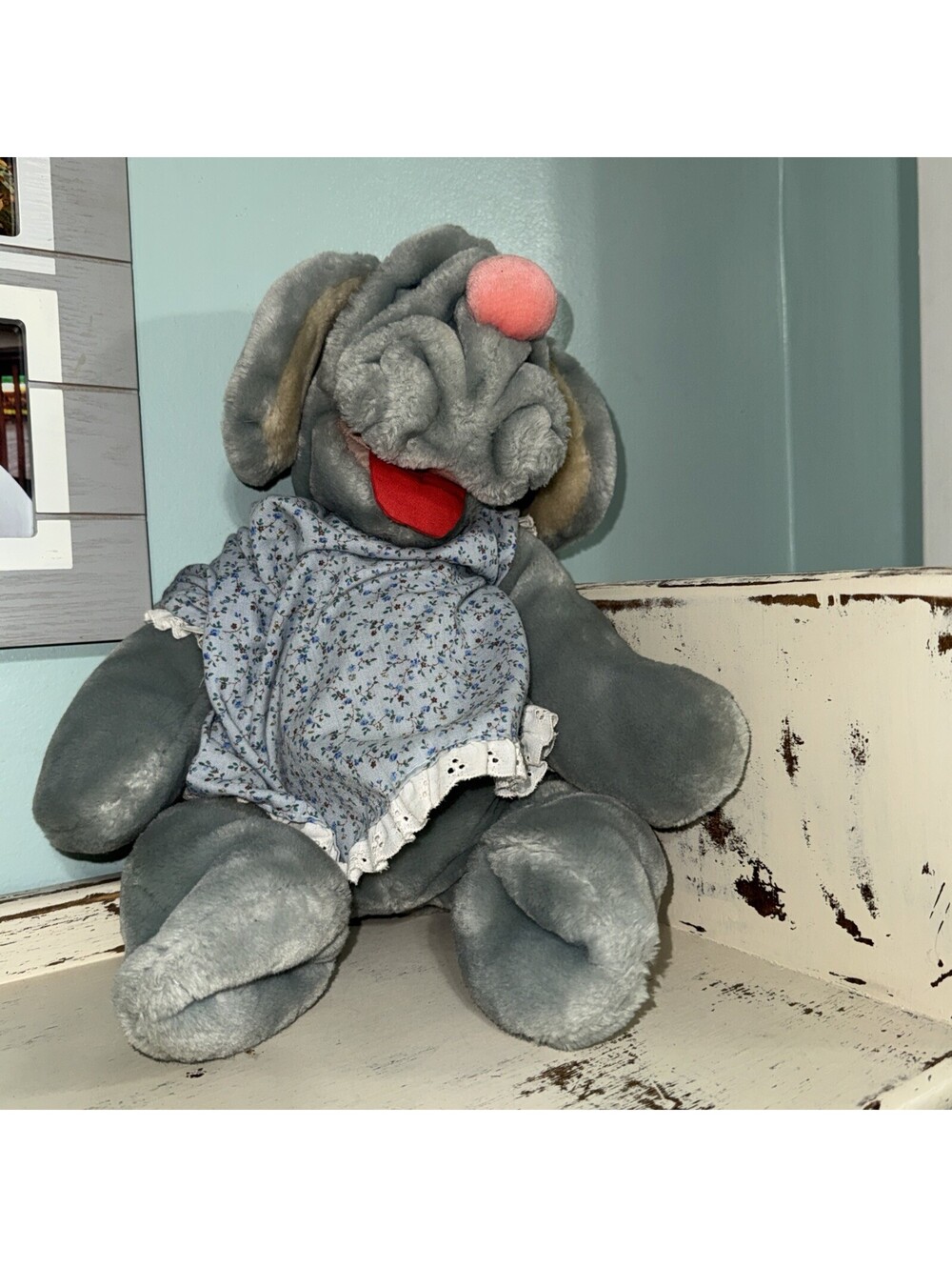 Ganzbros Vtg 1981 Wrinkles the Dog Plush 16" Hand Puppet Girl Floral Dress